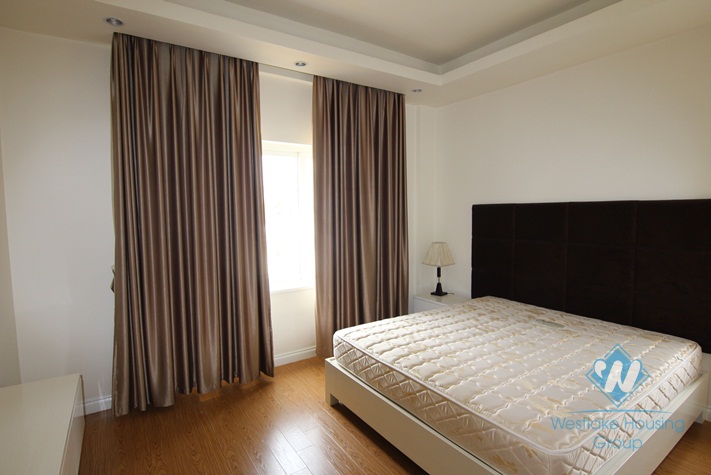 Beautiful apartment with 02 bedrooms for lease in Tay Ho.